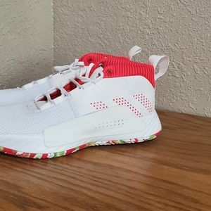 Adidas Dame 5 "All Skate" Size 9